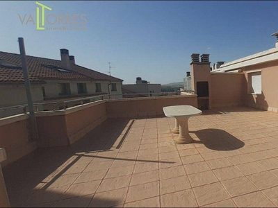 Venta Piso Teruel. Piso de cuatro habitaciones Quinta planta con terraza