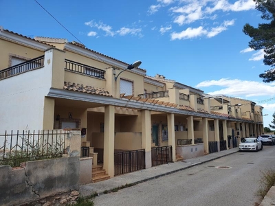 ACTIVO BANCARIO: Casa Adosada de 3 dormitorios en La Murada (Orihuela) Venta La Murada Los Vicentes