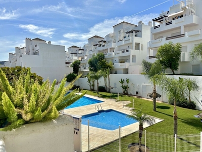 Apartamento en venta en Estepona, Málaga