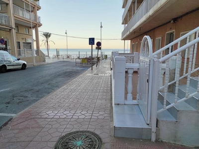 Apartamento en venta en Guardamar Playa, Guardamar del Segura, Alicante