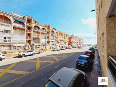 Apartamento en venta en Los Europeos, Torrevieja, Alicante