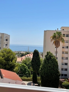 Apartamento en venta en Puerto Marina, Benalmádena, Málaga