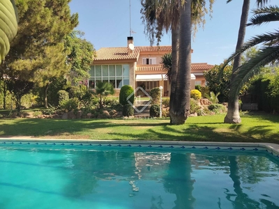 Casa / villa de 534m² en alquiler en Los Monasterios