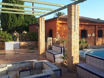 Chalet en venta en Almensilla, Sevilla