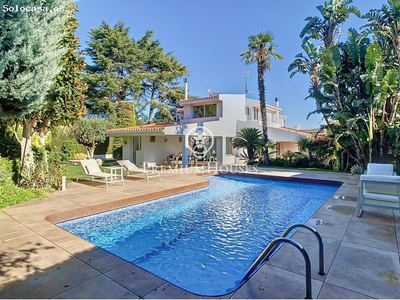 Excepcional casa con piscina en Alella Can Teixidó
