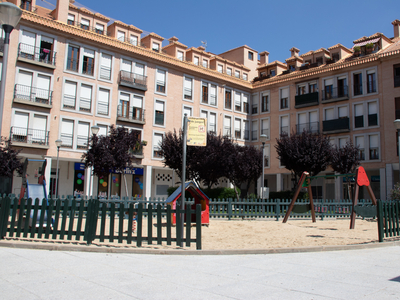 Local comercial en Plaza del Tejar, San Sebastián de los Reyes. Venta Centro Urbano