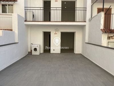 Moderno apartamento con ascensor a la venta en el centro de Sitges