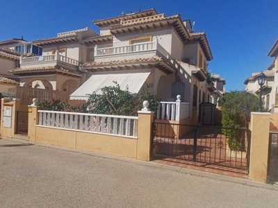 Orihuela Costa dúplex en venta