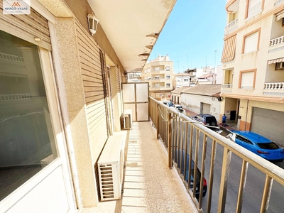 Piso en venta en Zona Pueblo, Guardamar del Segura, Alicante