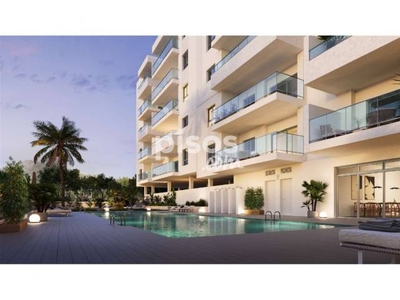 Apartamento en venta en Avenida de Benalmádena en Puerto Marina por 323.500 €