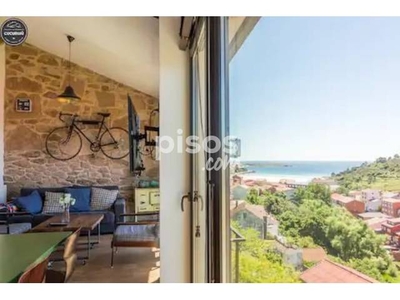 Casa adosada en venta en Muros en Muros por 292.000 €