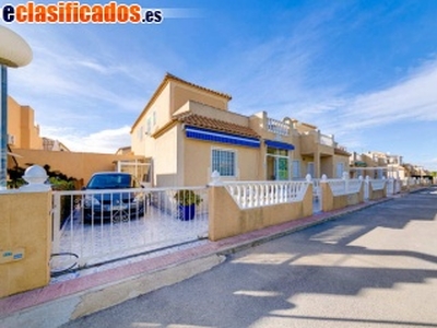 Casa-Chalet en Venta en..