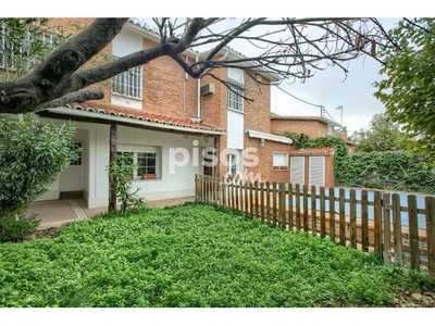 Casa pareada en venta en Apostol Santiago