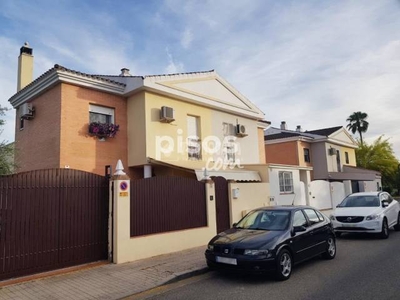 Casa pareada en venta en Gelves