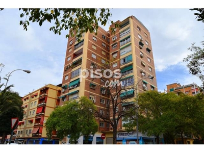 Piso en alquiler en Calle Fontiveros en Zaidín-Vergeles por 800 €/mes