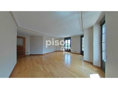 Piso en venta en Avenida de Ramón y Cajal