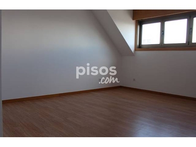 Piso en venta en Calle Ferrol