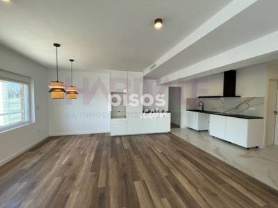 Piso en venta en Carrer del Pintor Monleón, 2 en Mestalla por 430.000 €