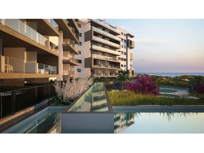 Apartamento en planta baja en residencial de lujo junto al mar en Campoamor-Orihuela (Alicante)