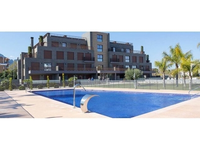 Apartamento Obra Nueva a 400 m de la playa con parking, trastero y piscina en Denia (Alicante)