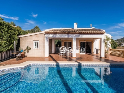 Chalet en venta en Benimeit - Tabaira, Teulada-Moraira, Alicante