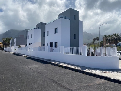 Chalet en venta en Los Silos, Tenerife