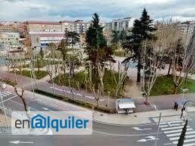 Piso de alquiler en Paseo de Canalejas, Sancti Spiritus - San Juan