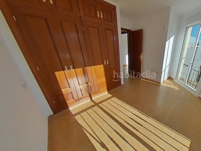 Alquiler piso en c/ leopoldo panero solvia inmobiliaria - piso en Málaga