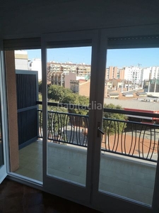 Alquiler piso en mataro alquiler piso centro 105m2: 4 hab + 2 bñ + terraza en Mataró