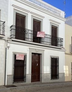 Сasa con terreno en venta en la Calle Carvajales' Villafranca de los Barros