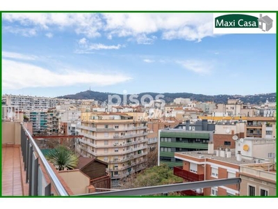 Ático en venta en Carrer de París en La Nova Esquerra de l'Eixample por 690.000 €