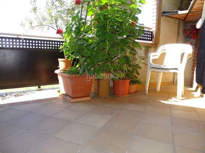 Casa con tres plantas en Ca n'Oriac Sabadell