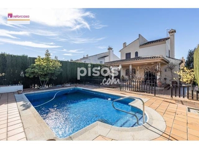 Casa en venta en Calle de los Madroños en Albolote por 249.000 €