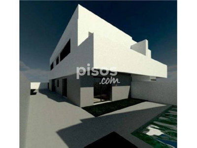 Casa pareada en venta en Avda Blas Infante en Cúllar Vega por 218.000 €