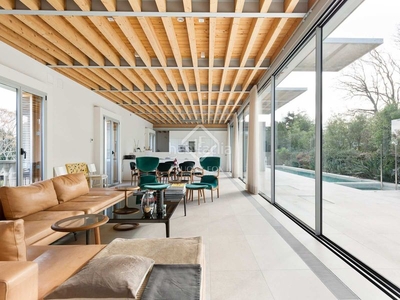 Chalet casa de diseño minimalista de 412 m² con 5 dormitorios en venta en mirasol en Sant Cugat del Vallès