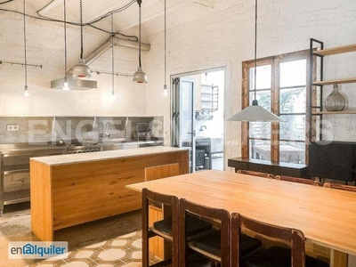 Planta baja/loft en poblenou