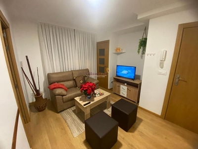 Alquiler de piso en Calvario - Santa Rita de 2 habitaciones con terraza y muebles