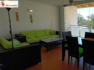 Alquiler de piso en Torreblanca de 2 habitaciones con terraza y piscina