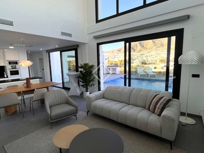 Casa / villa de 321m² en venta en Finestrat, Costa Blanca