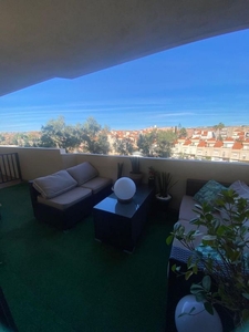 Venta de piso en calle Jardín Valenciano de 3 habitaciones con terraza y piscina