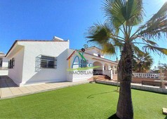 Venta Casa unifamiliar Almonte. Con balcón 500 m²