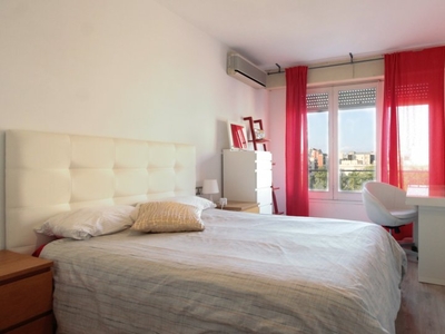 Habitación en apartamento de 3 dormitorios en Eixample Dreta, Barcelona