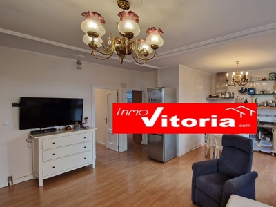 Venta de piso en Coronación (Vitoria-Gasteiz)