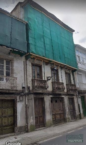 Venta Casa adosada en Rúa do Alfolí Betanzos. A reformar con balcón 609 m²