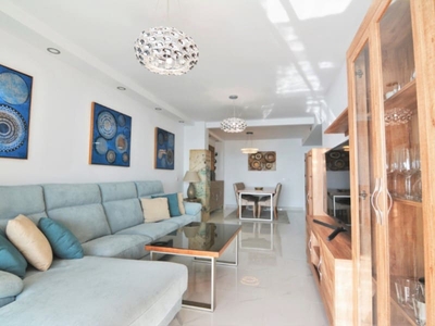 Apartamento en venta en Zona Puerto Deportivo, Fuengirola, Málaga