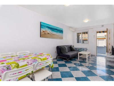 Apartamento en venta Alicante