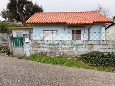 Casa en venta en Ponteareas