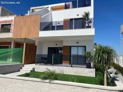 Complejo residencial de apartamentos de lujo en Pilar de la Horadada, Alicante, Costa Blanca