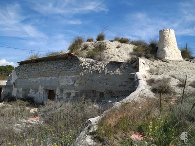 Chalet independiente en venta en Calle Cuevas De Luna, 18817, Benamaurel (Granada)