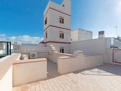 Venta Piso Cádiz. Piso de tres habitaciones Nuevo